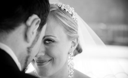 Choosing a wedding photographer: Pricing photo