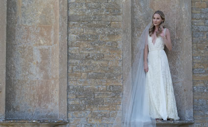 6 easy ways to look good in photos photo